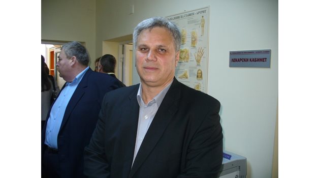 Д-р Васислав Петров