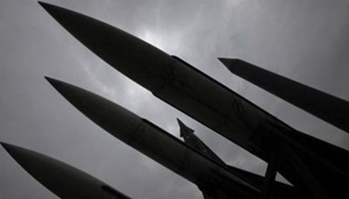 Иран започва да произвежда нов вид ракети СНИМКА: Ройтерс, архив