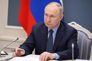 Уморен, елитът на Русия губи вяра в Путин, моли се Москва да излезе без унижение от войната с Украйна