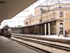 Влаковете от Пловдив се движат със закъснение заради спукан водопровод