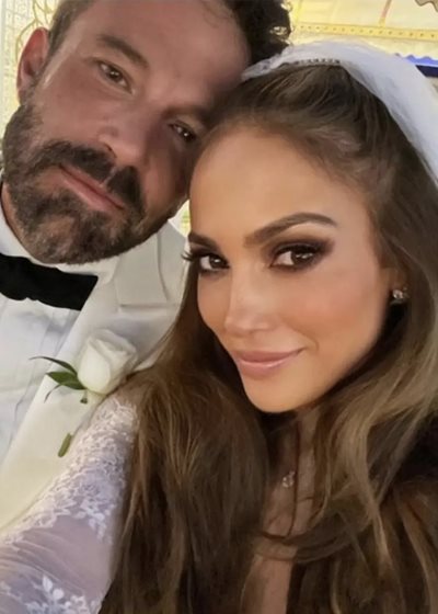 След като преди 20 г. провалиха сватбата си заради голям медиен интерес, сега Дженифър Лопес и Бен Афлек се ожениха тайно. СНИМКА: Инстаграм