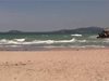 Жена се е удавила в Слънчев бряг, издирват и 11-годишно момиченце, влязло в морето заедно с туристката