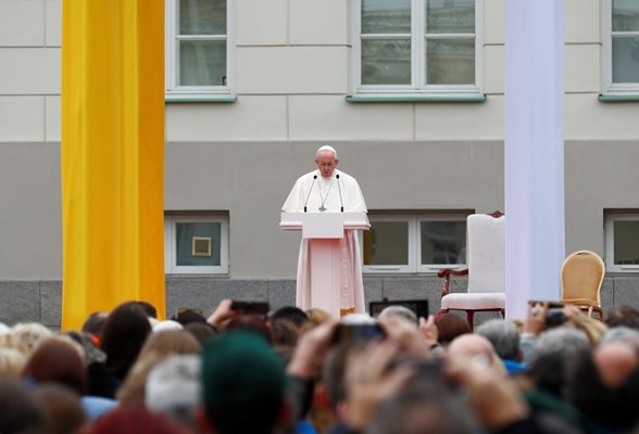 Папа Франциск СНИМКИ: Ройтерс