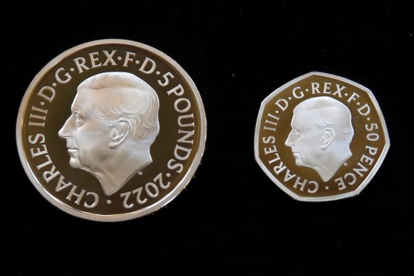 Новите монети с лика на крал Чарлз III СНИМКА: Ройтерс