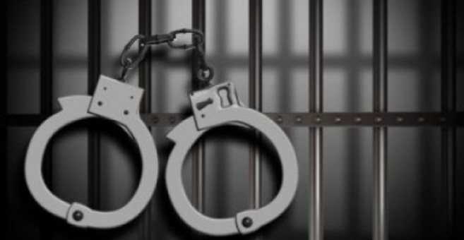 Арестуваха полицай по подозрение за блудство с 14-годишна в Горна Оряховица (обновена)