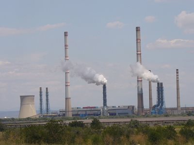 Държавната ТЕЦ “Марица-изток 2” може да излезе на печалба през второто полугодите заради високите цени на тока. СНИМКА: 24 часа