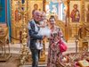 Най-малката внучка на Илияна Раева и Наско Сираков стана християнче
