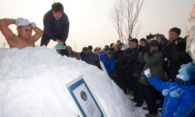 Китаецът Джин Сонгхао прекара 46 минути в преспа сняг