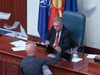 Скандал в парламента на Северна Македония - депутат нападна зам.-председателя (Кадри)