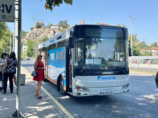 Електронната система предвижда повече да не се продават билети в автобусите на Пловдив.