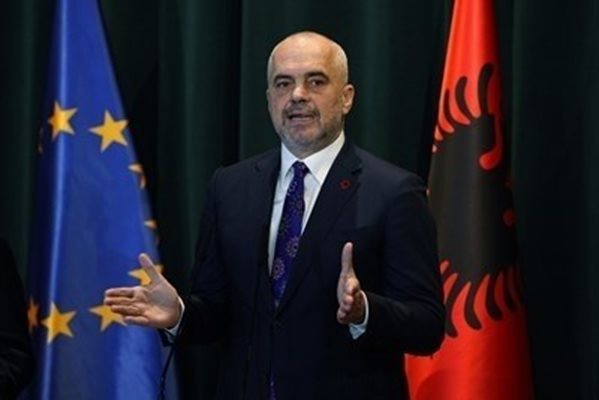 Албанският премиер: Положителен знак е съгласието на българската опозиция за вдигане на ветото