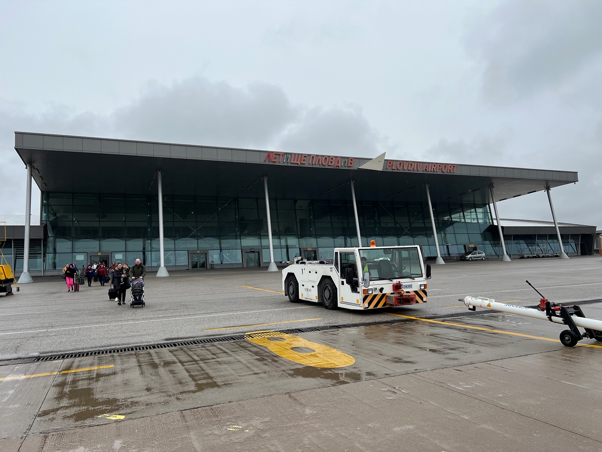 Летище Пловдив пуска чартъри до Анталия, Измир и Белфаст