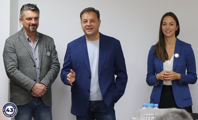 Даниел Панов бе заедно с евродепутата Ева Майдел при срещите си в местните компании