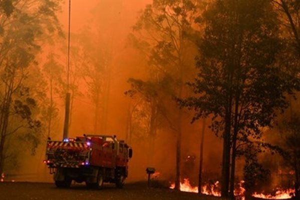 Димът от пожарите в Австралия достигна Бразилия