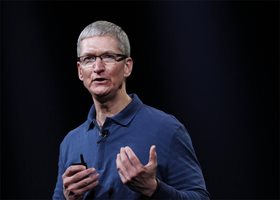 Тим Кук: "Епъл" и Китай са в отношение на симбиоза