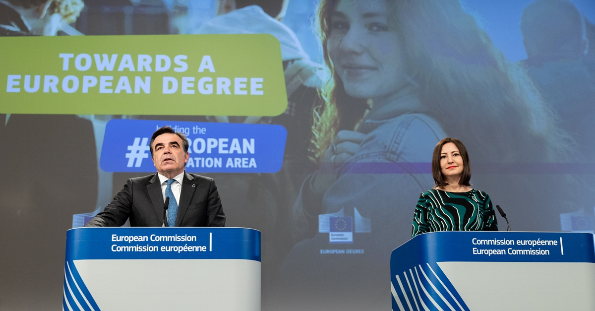 Създават евродиплома - ще се признава от всички в ЕС