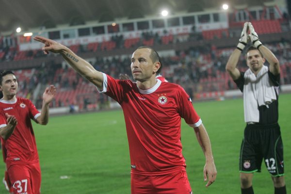 Мартин Петров по време на мач на ЦСКА, игран през 2013 г.