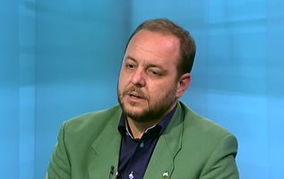 Екоминистър Борислав Сандов: Няма да разбираме за намерения, като дойдат багерите