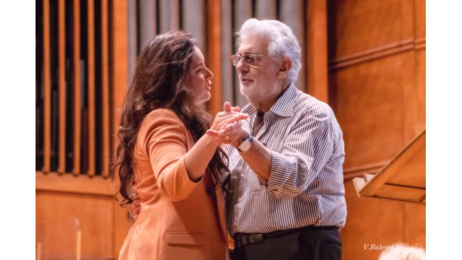 Music lovers from all over the world look at Sofia today – Sonya Yoncheva and Placido Domingo sing in front of millions and online