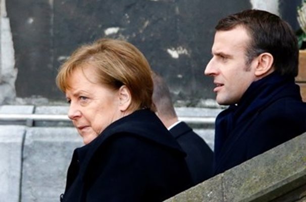 Ангела Меркел и Еманюел Макрон СНИМКА: Ройтерс