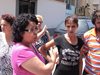 Протест в Благоевград след смъртта на ром, ударен в главата от бивш военен (Снимки)