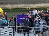 Скандал между германските атлети и охраната на лодката при откриването на Париж 2024