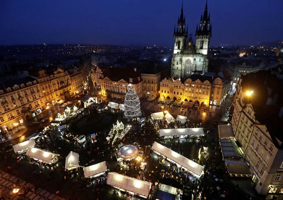 Коледният базар в чешката столица Прага