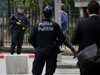 Мъж е нападнал с нож двама полицаи в Брюксел