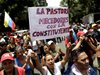 ООН: Властите във Венецуела използват прекомерна сила срещу протестиращите