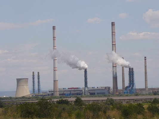 Работата на ТЕЦ “Марица - изток 2” свали цената на електроенергията.

СНИМКА: “24 ЧАСА”

