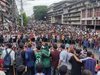 Протестиращите в Бангладеш искат нобелов лауреат за нов премиер