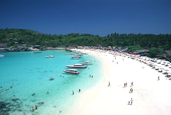 От юни Тайланд въвежда туристическа такса от 9 долара