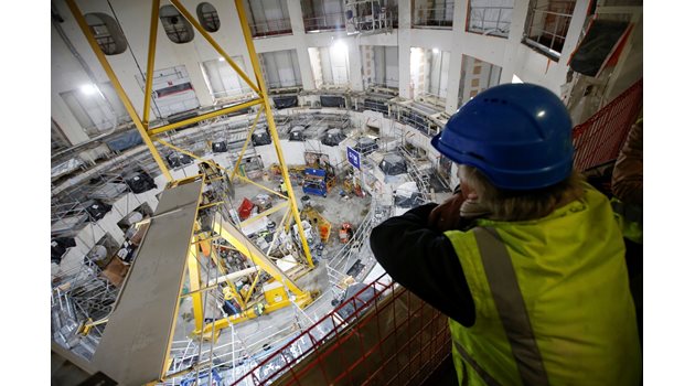 ITER работи с енергията на звездите и има всички шансове да измести един ден атомната енергетика. 