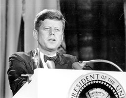 3 постъпки, с които Джон Кенеди си докара атентата