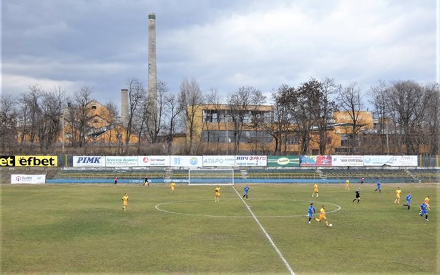 Спортната база на ФК "Марица" /на снимката/ има нужда от ремонт.