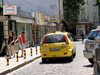 Сватбари гърмяли от кола в центъра на Пловдив, прокуратурата ги погна