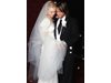 Никол Кидман дарява сватбената си рокля
за романтична изложба