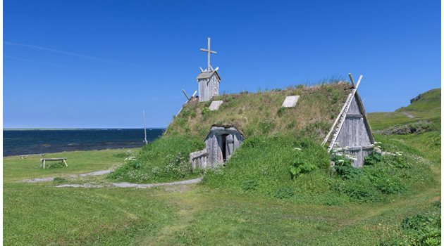 Тази реконструирана колиба от епохата на викингите се намира близо до археологически обект в Нюфаундленд, където скандинавското присъствие е точно датирано от 1021 г.

СНИМКА: ГЛЕН НАГЕЛ