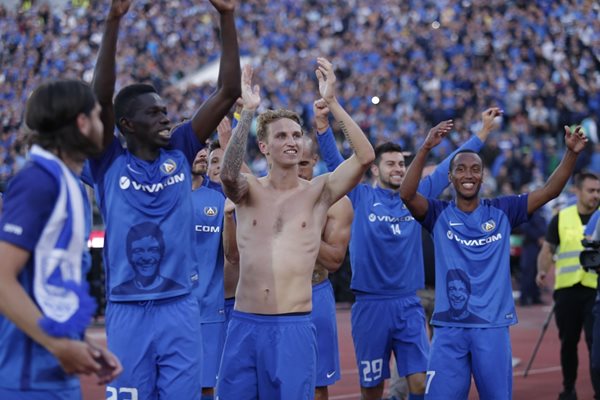 "Сините" играят силно, откакто специалистът застана начело на тима Снимка: Владимир Стоянов