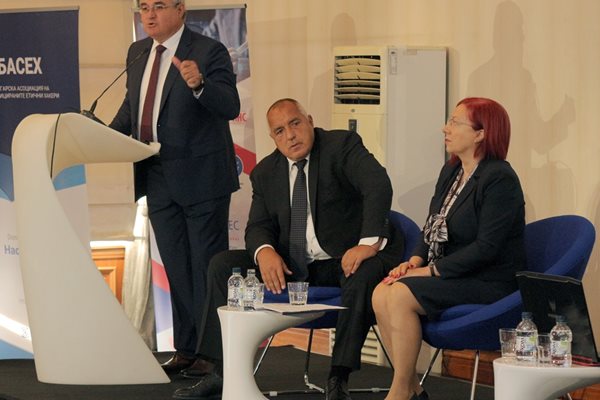 На форум, организиран от ССИГ, премиерът Бойко Борисов обеща държавата и бизнесът да са съюзници срещу кибератаките.