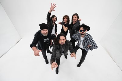 Intelligent Music Project вкараха мелодичен рок и послание към всеки с българската песен за Евровизия Intention