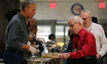 Обама дава благотворителна вечеря