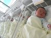 Диана от Пловдив е първото бебе у нас, родила се 40 секунди след Нова година
