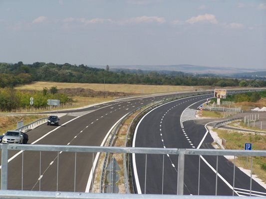 Катастрофата е станала на автомагистрала "Тракия" в посока Бургас