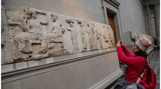 Мраморните скулптури от Партенона, които са донесени от Атина в Лондон от английски дипломат. Гърция настоява от години да й бъдат върнати. 