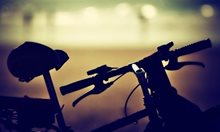 Велосипедистка загина, ударена от кола в Плевенско