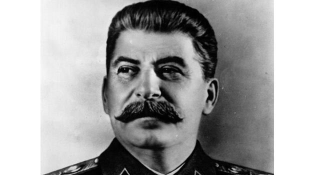 ТРАДИЦИОНАЛИСТ: Сталин предпочитал грузинската кухня и особено пиле с орехи, чесън и много подправки.
