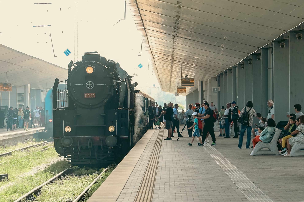 БДЖ пусна ретро влакове за Деня на независимостта