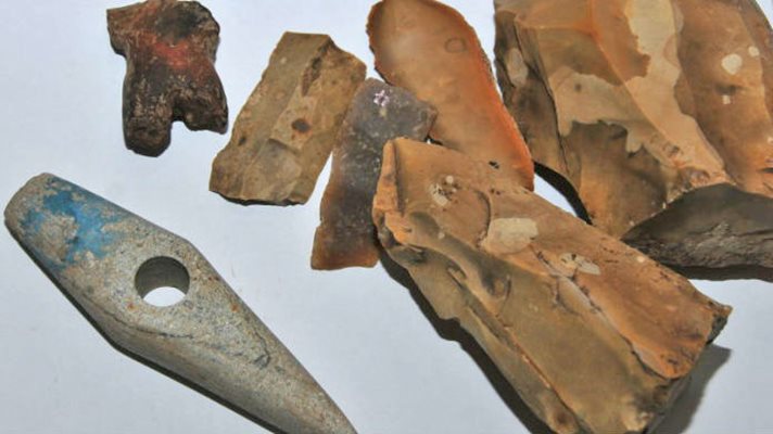 Сечива и брадви изработвали преди хиляди години