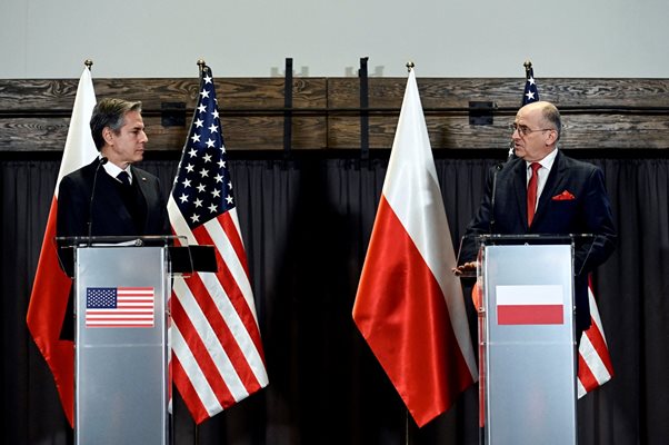 Американският държавен секретар Антъни Блинкън и външният министър на Полша Збигнев Рау,